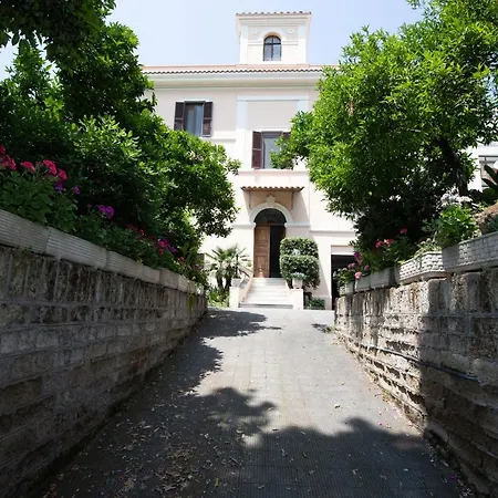 Domus Cordara - Splendido Nel Apartment Rome